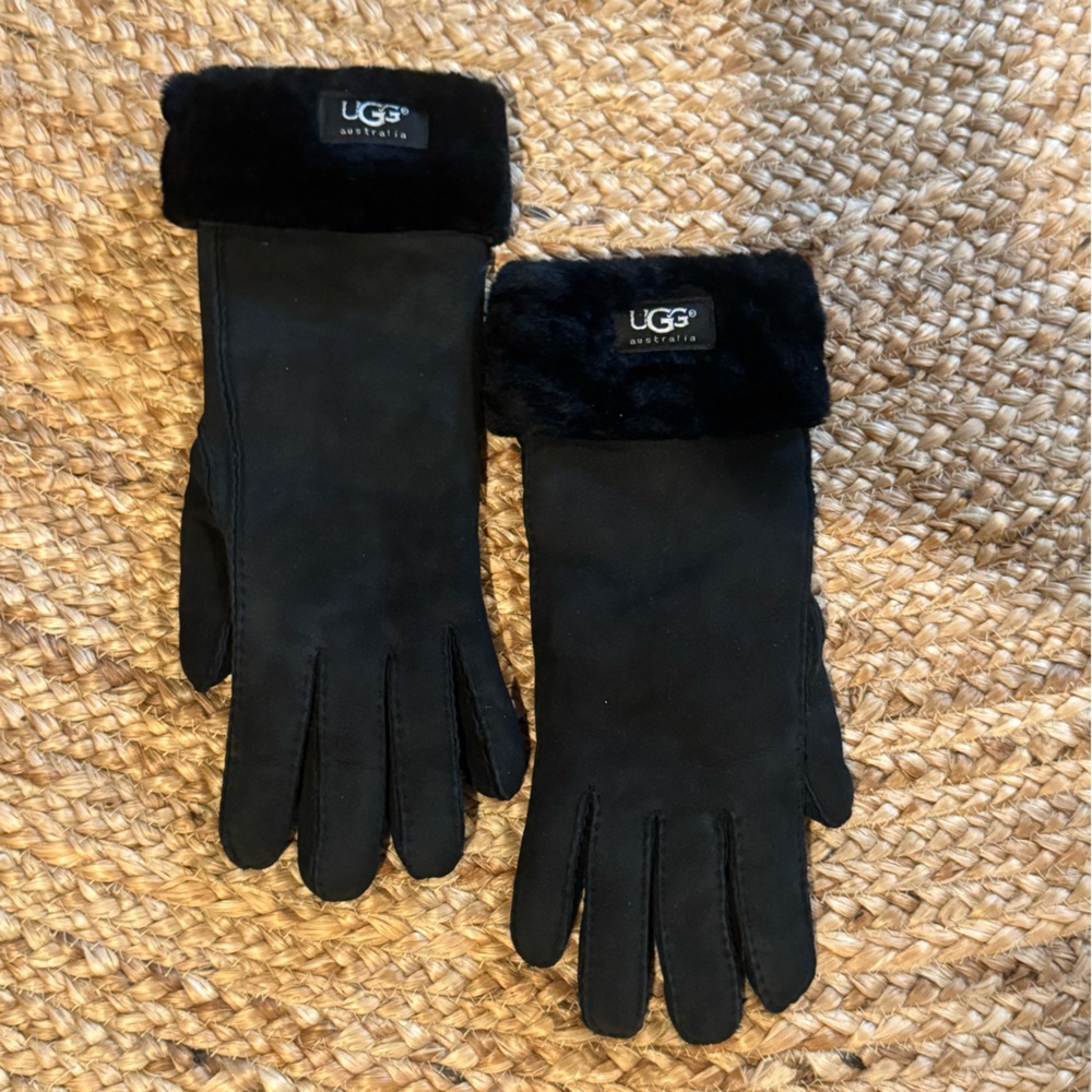NWOT UGG Turn Cuff Women’s Black Gloves Size Large